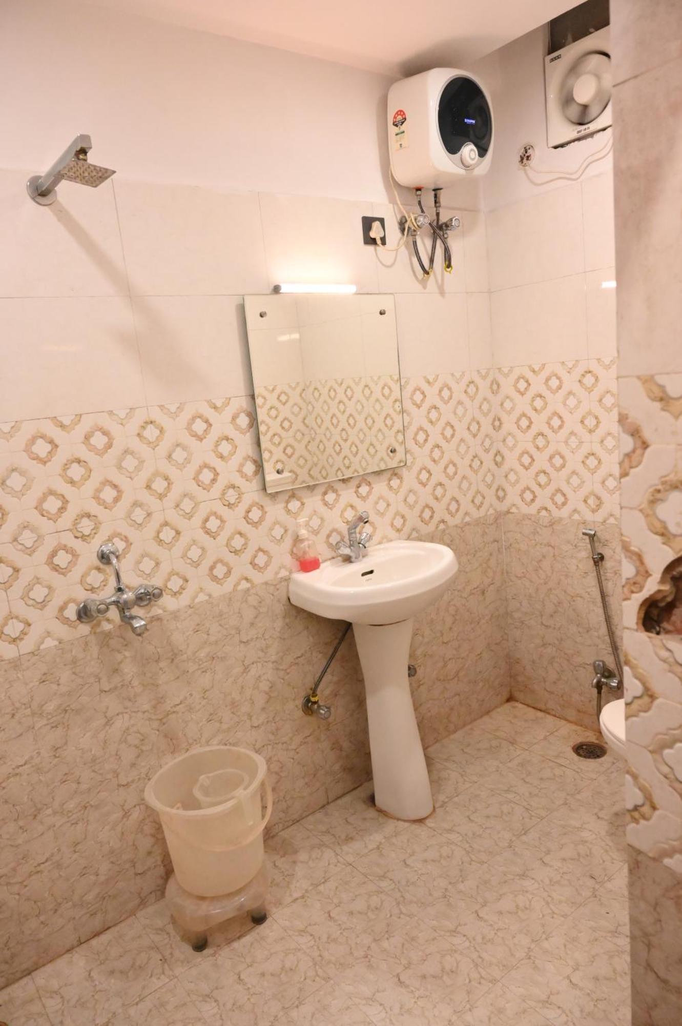 Hotel Riddhi Regency Lucknow Esterno foto